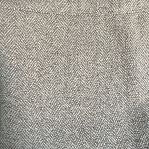 A&F herringbone print skirt - Picture 2 of 7